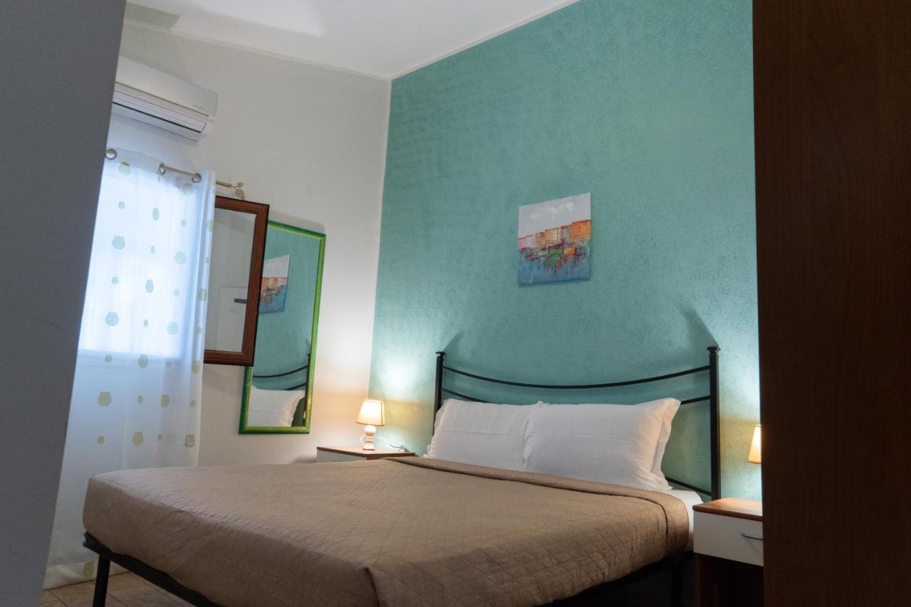 Nick & Santo'S Holiday Homes R Giardini-Naxos Exterior foto