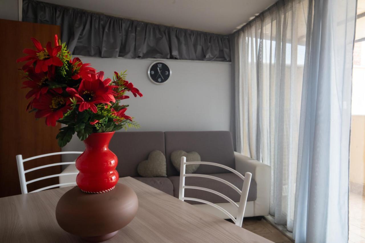Nick & Santo'S Holiday Homes R Giardini-Naxos Exterior foto